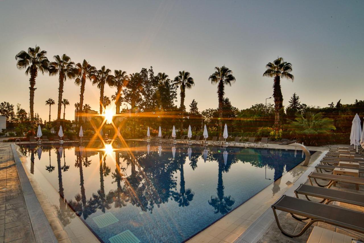 Nashira City Resort Hotel Antalya Ngoại thất bức ảnh